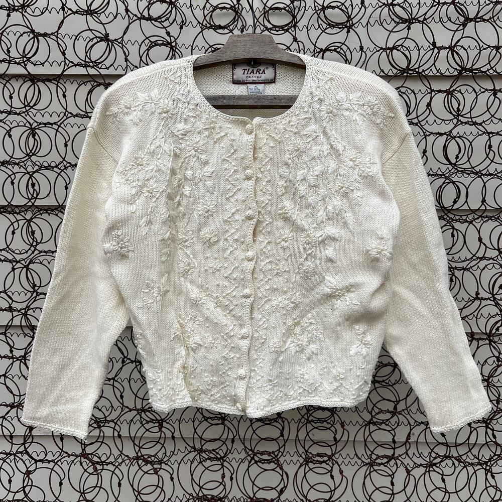 Vintage knit cardigan sweater embroidered Vining floral and bead design Tiara
